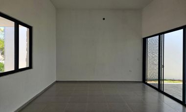 CASA EN VENTA MERIDA, CHOLUL, PRIVADA MORERA, MOD. 1 PLANTA, ENTREGA INMEDIATA.