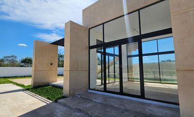 CASA EN VENTA MERIDA, CHOLUL, PRIVADA MORERA, MOD. 1 PLANTA, ENTREGA INMEDIATA.