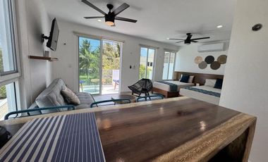 CASA EN VENTA MERIDA, PLAYA CHICXULUB EN 3RA FILA, MOD. ARENA AMUEBLADA, LISTA.