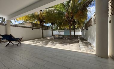 CASA EN VENTA MERIDA, PLAYA CHICXULUB EN 3RA FILA, MOD. ARENA AMUEBLADA, LISTA.