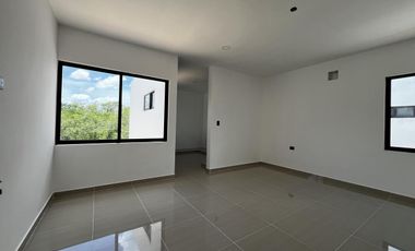 CASA EN VENTA MERIDA, FRACCIONAMIENTO SAN DIEGO CUTZ, MODELO 3, LISTA.