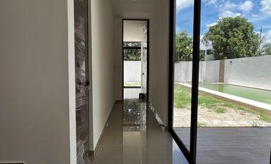 CASA EN VENTA MERIDA, FRACCIONAMIENTO SAN DIEGO CUTZ, MODELO 3, LISTA.