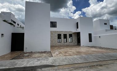 CASA EN VENTA MERIDA, FRACCIONAMIENTO SAN DIEGO CUTZ, MODELO 3, LISTA.