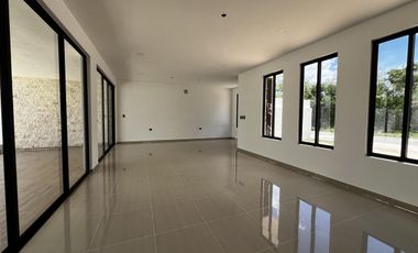 CASA EN VENTA MERIDA, FRACCIONAMIENTO SAN DIEGO CUTZ, MODELO 3, LISTA.