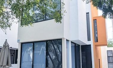 CASA EN VENTA MERIDA, TELCHAC PUERTO, A 300 MT DEL MAR, CONDOMINIO ANTALEA.