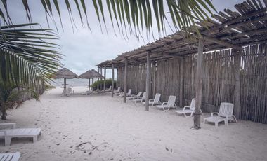 CASA EN VENTA MERIDA, TELCHAC PUERTO, A 300 MT DEL MAR, CONDOMINIO ANTALEA.