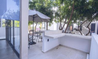 CASA EN VENTA MERIDA, TELCHAC PUERTO, A 300 MT DEL MAR, CONDOMINIO ANTALEA.