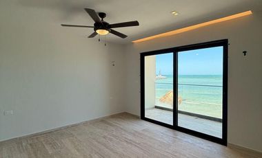 CASA EN VENTA MERIDA, PLAYA YUCALPETEN MARINA RESORT, MOD. VILLA, LISTA.