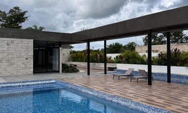 CASA EN VENTA MERIDA, CONKAL, PRIVADA SILVESTA, MOD. PALMA, PREVENTA A 6 MESES.