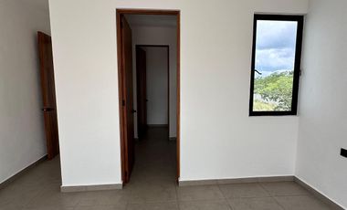 CASA EN VENTA MERIDA, CONKAL, PRIVADA SILVESTA, MOD. PALMA, PREVENTA A 6 MESES.