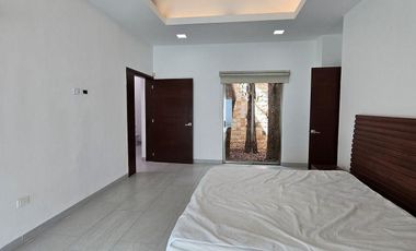 CASA EN VENTA MÉRIDA, EN TEMOZON NORTE, 1 PLANTA, ENTREGA INMEDIATA.