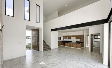 CASA EN VENTA MERIDA, PRIVADA BOSQUES DE CONKAL III, CASA IN, ENTREGA INMEDIATA.