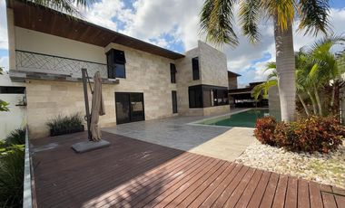 CASA EN  VENTA MERIDA, KIKTEIL, PRIVADA BLUE CEDAR, MODELO JANNAH, LISTA.