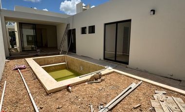 CASA EN VENTA MERIDA, CONKAL, PRIVADA NADIRA, MOD BELEM PLUS, LISTA.
