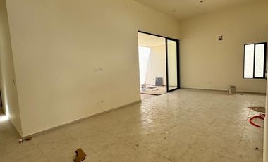 CASA EN VENTA MERIDA, CONKAL, PRIVADA NADIRA, MOD BELEM PLUS, LISTA.
