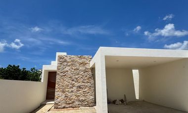 CASA EN VENTA MERIDA, CONKAL, PRIVADA NADIRA, MOD BELEM PLUS, LISTA.