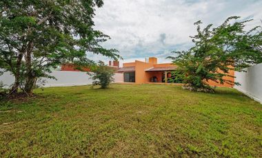 CASA EN VENTA MERIDA, CONKAL, QUINTAS BASPUL, MOD. JAGUAR, ENTREGA INMEDIATA.