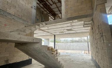 CASA EN VENTA MERIDA, PRIVADA PRADERAS DEL MAYAB, SOANA 2, A 3 MESES.