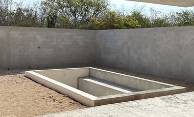 CASA EN VENTA MERIDA, PRIVADA PRADERAS DEL MAYAB, SOANA 2, A 3 MESES.