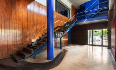 VENTA/RENTA EDIFICIO COMERCIAL TORRE, EN CENTRO HISTORICO DE MERIDA, LISTO