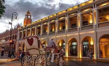 VENTA/RENTA EDIFICIO COMERCIAL TORRE, EN CENTRO HISTORICO DE MERIDA, LISTO