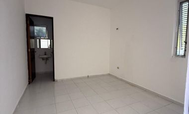 CASA EN VENTA MERIDA, TELCHAC PUERTO, FRENTE AL MAR, EQUIPADA, LISTA.