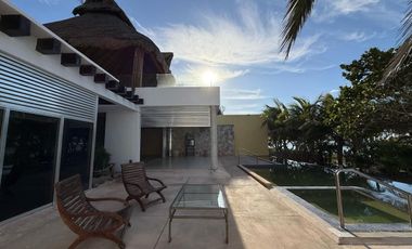 CASA EN VENTA MERIDA, TELCHAC PUERTO, FRENTE AL MAR, EQUIPADA, LISTA.