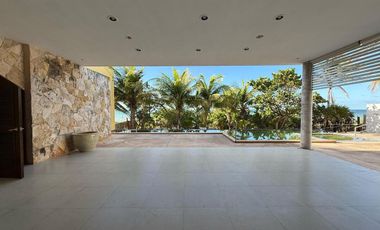 CASA EN VENTA MERIDA, TELCHAC PUERTO, FRENTE AL MAR, EQUIPADA, LISTA.