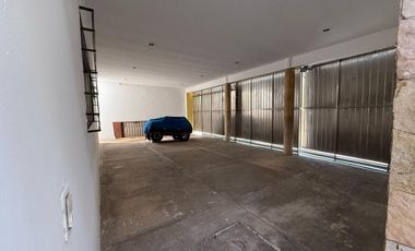 CASA EN VENTA MERIDA, TELCHAC PUERTO, FRENTE AL MAR, EQUIPADA, LISTA.