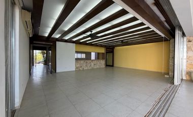 CASA EN VENTA MERIDA, TELCHAC PUERTO, FRENTE AL MAR, EQUIPADA, LISTA.
