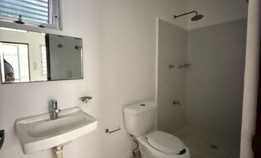 CASA EN VENTA MERIDA, TELCHAC PUERTO, FRENTE AL MAR, EQUIPADA, LISTA.