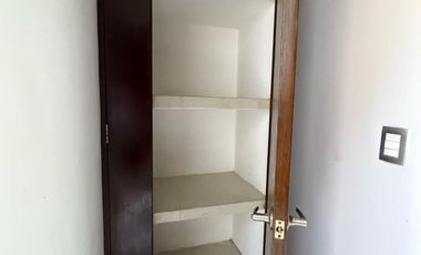 CASA EN VENTA MERIDA, TELCHAC PUERTO, FRENTE AL MAR, EQUIPADA, LISTA.