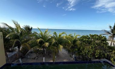 CASA EN VENTA MERIDA, TELCHAC PUERTO, FRENTE AL MAR, EQUIPADA, LISTA.