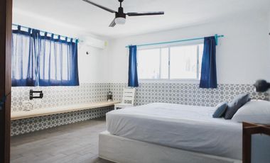 CASA EN VENTA MERIDA, PLAYA CHELEM A 250 MTS DEL MAR, CASA BOMBON, LISTA.