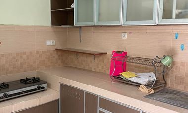 Disewakan Rumah Furnish Galaxy Bumi Permai Araya, Surabaya timur