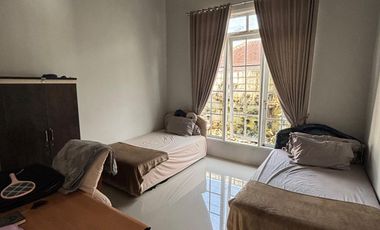 BU, Nego Keras ,Di Jual Rumah Siap Huni Luas Konsep Villa Tengah Kota Blitar