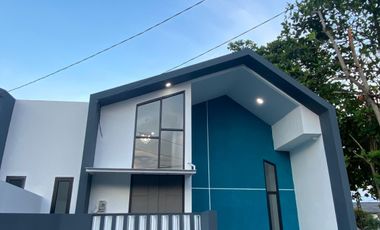 TOWNHOUSE MEWAH DITENGAH KOTA MURAH