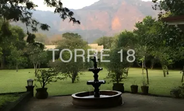 Casa en venta en Santo Domingo Ocotitlán, Tepoztlán, Morelos