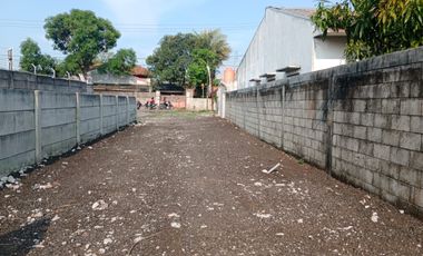 DI SEWAKAN LAHAN KOSONG 1,5 HEKTAR