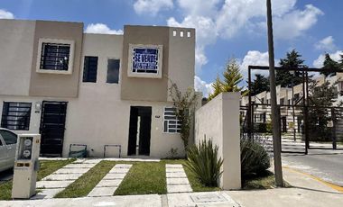 Casa en Venta con ubicacion privilegiada en esquina – Bosques del Nevado II, Zinacantepec