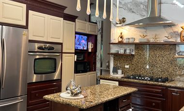 CASA AMUEBLADA EN RENTA CARRETERA NACIONAL, FRACC. EQUINOCCIO