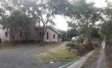 Casa de campo fraccionamiento Sierra Vista Santiago Nuevo Leon