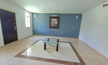 Casa de 3 recámaras en venta en Monte Albán, Mérida