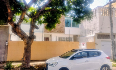 CASA EN VENTA CON EXCELENTE UBICACIÓN EN EL FRACCIONAMIENTO REFORMA