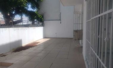 CASA EN VENTA CON EXCELENTE UBICACIÓN EN EL FRACCIONAMIENTO REFORMA