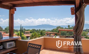 CASA EN VENTA EN FRACC. PRIVADO EN CHAPALA