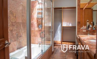 CASA EN VENTA EN FRACC. PRIVADO EN CHAPALA