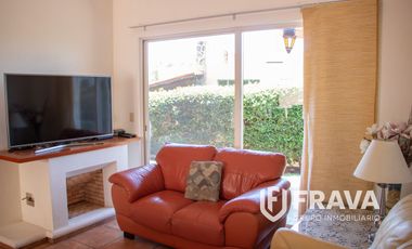 CASA EN VENTA EN FRACC. PRIVADO EN CHAPALA