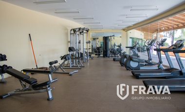 CASA EN VENTA EN FRACC. PRIVADO EN CHAPALA