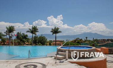 CASA EN VENTA EN FRACC. PRIVADO EN CHAPALA